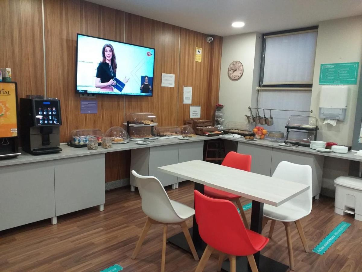 Hotel Alda Cardena บูร์โกส ภายนอก รูปภาพ