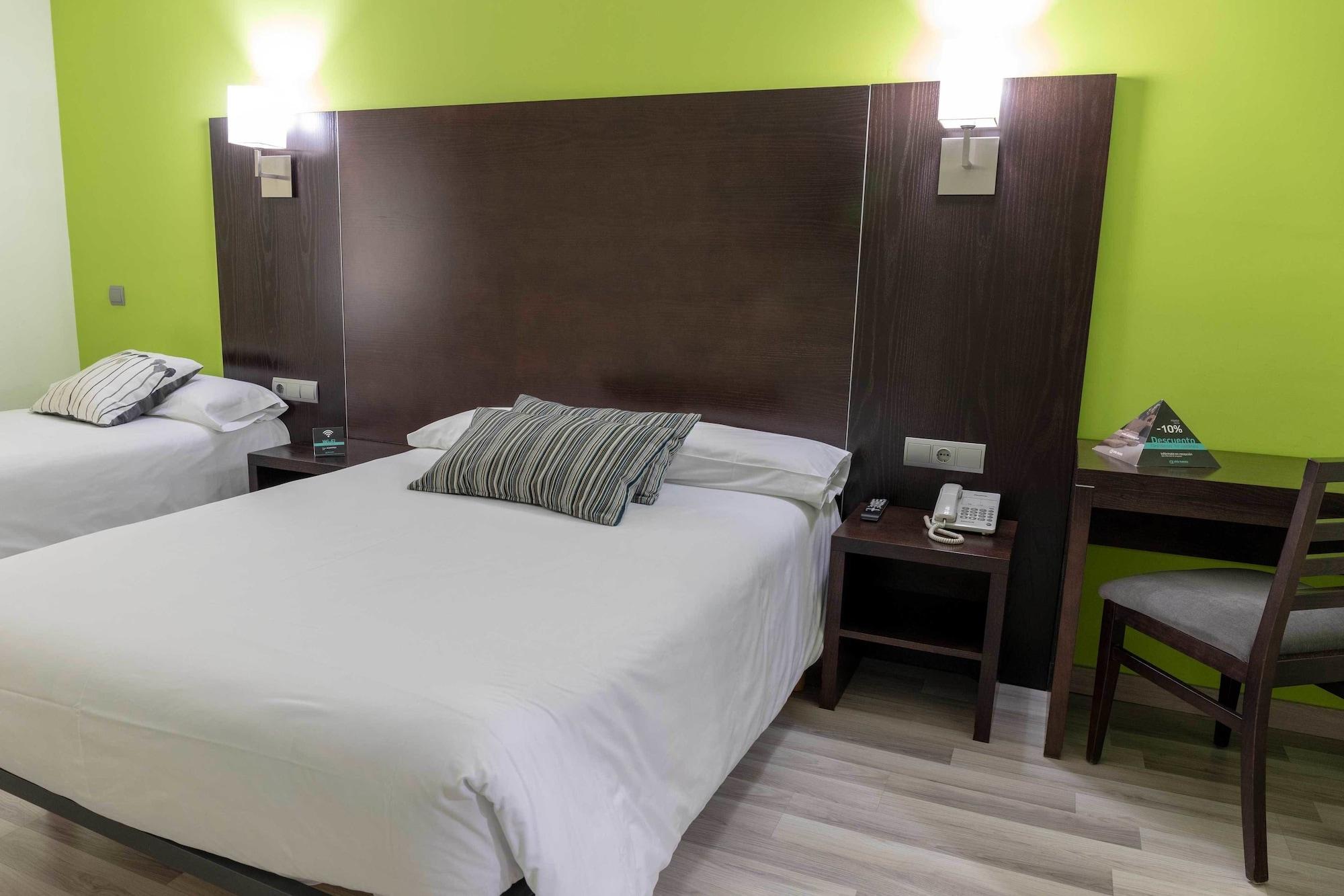 Hotel Alda Cardena บูร์โกส ภายนอก รูปภาพ