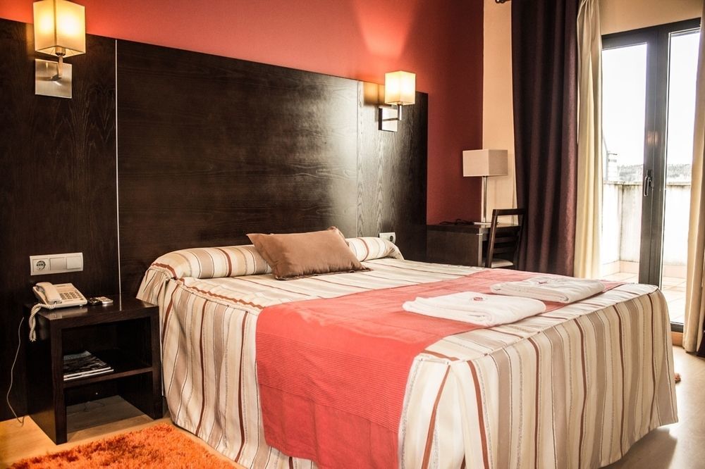 Hotel Alda Cardena บูร์โกส ภายนอก รูปภาพ